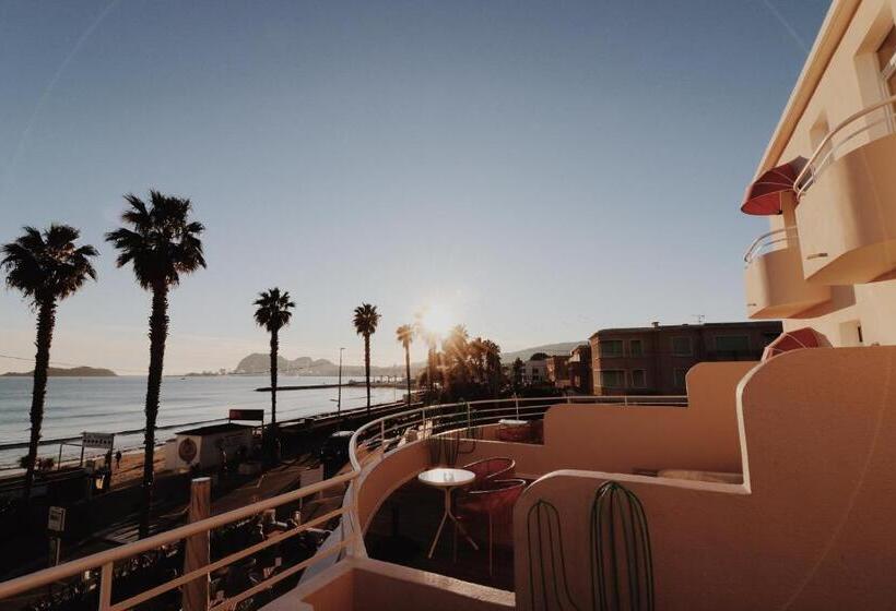 غرفة قياسية مزوَّدة بجاكوزي, Le Rose Thé