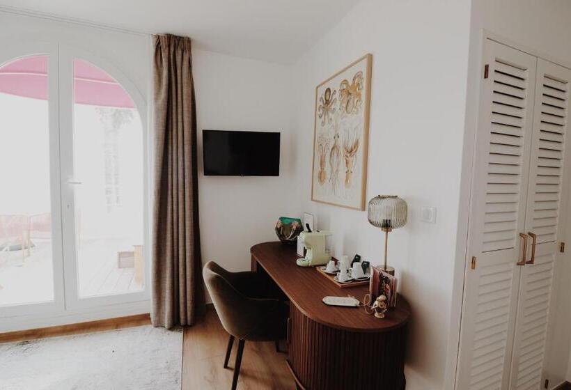 غرفة قياسية مزوَّدة بجاكوزي, Le Rose Thé