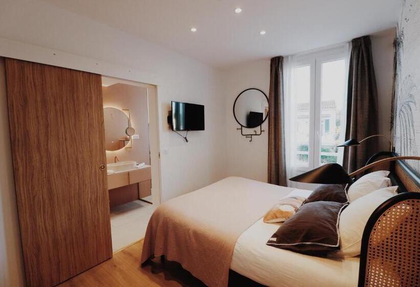 غرفة قياسية, Le Rose Thé