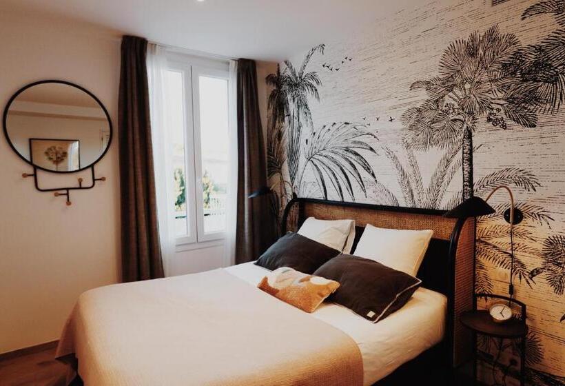 غرفة قياسية, Le Rose Thé