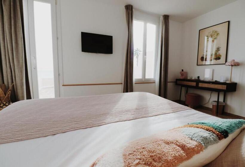 غرفة قياسية مزوَّدة بجاكوزي, Le Rose Thé