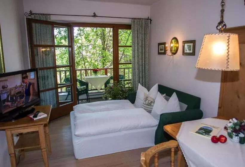 ファミリールーム, Salzburg Hotel Holznerwirt