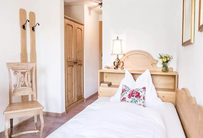 テラス付きシングルルーム, Salzburg Hotel Holznerwirt