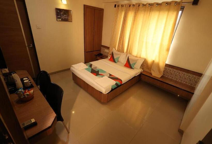 Deluxe Rum, Sai Grand Castle Inn