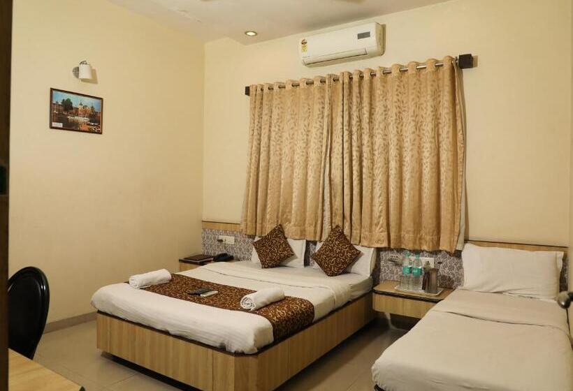 Deluxe Trippelrum, Sai Grand Castle Inn