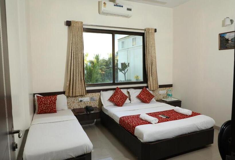 Deluxe Trippelrum, Sai Grand Castle Inn