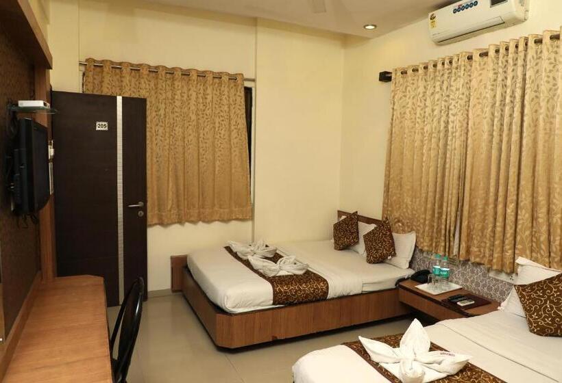 Fyrbädds Deluxerum, Sai Grand Castle Inn