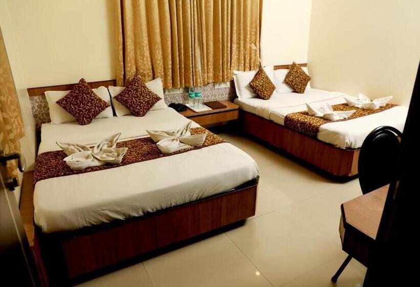 Fyrbädds Deluxerum, Sai Grand Castle Inn