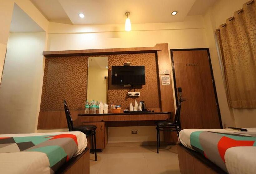 Fyrbädds Deluxerum, Sai Grand Castle Inn