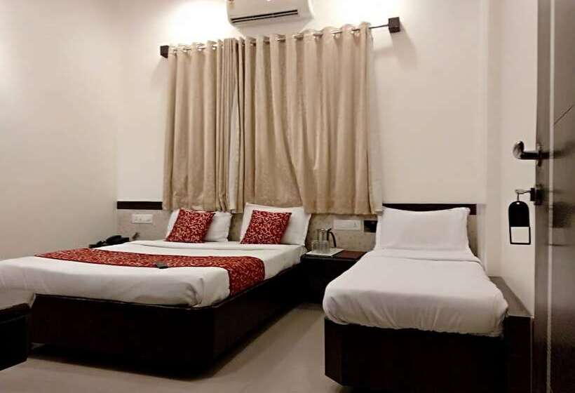 Deluxe Trippelrum, Sai Grand Castle Inn