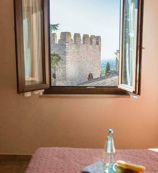 اتاق استاندارد, San Pietro