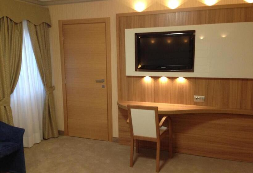 اتاق استاندارد, Vela D' Oro