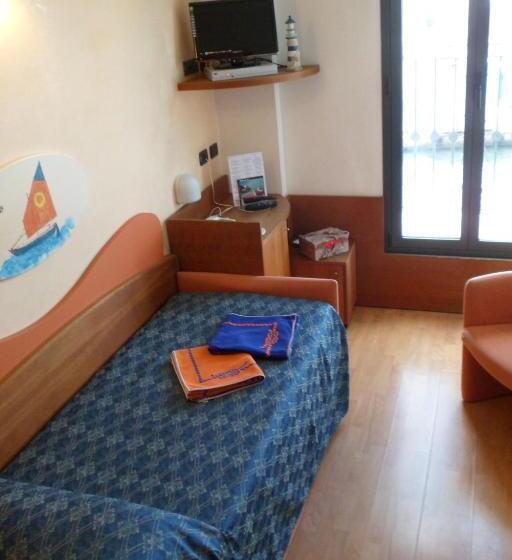 اتاق استاندارد یک نفره, Miramare Hotel Ristorante Convegni