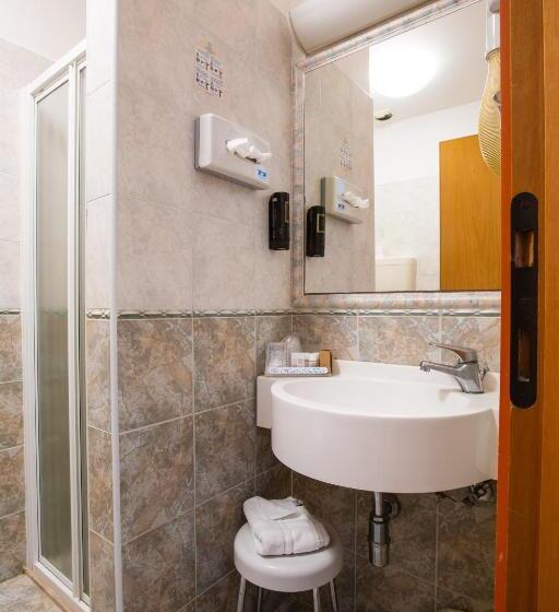 اتاق استاندارد, Miramare Hotel Ristorante Convegni