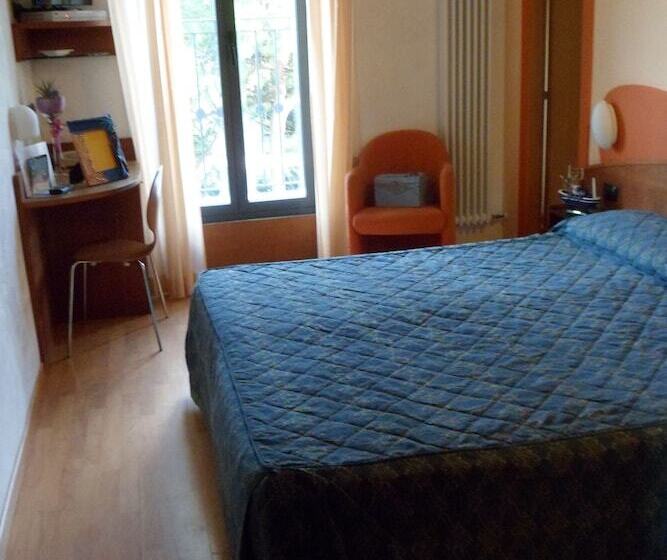 اتاق استاندارد, Miramare Hotel Ristorante Convegni