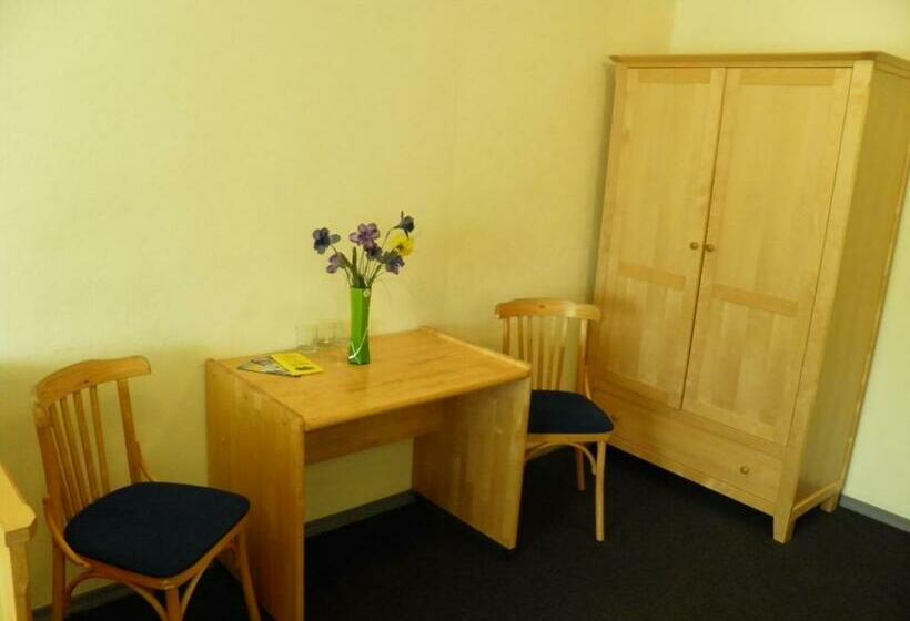 اتاق استاندارد سه نفره, Olimpija Hotel & Spa