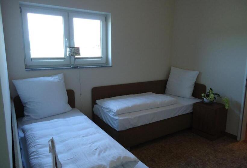 Семейный Номер, Ostseehotel Boltenhagen