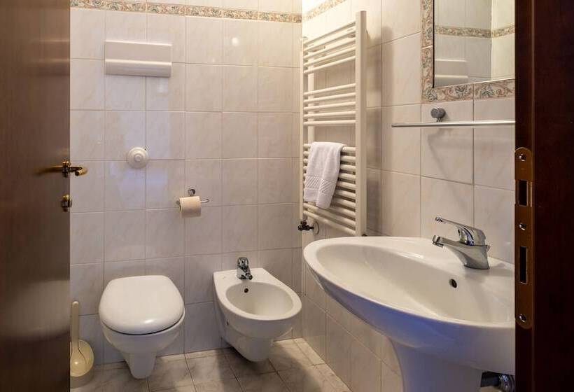 اتاق استاندارد, Villa Sara