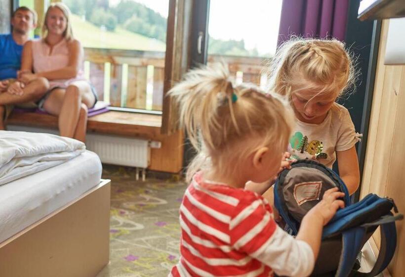 Номер Стандарт, Explorer Hotel Neuschwanstein