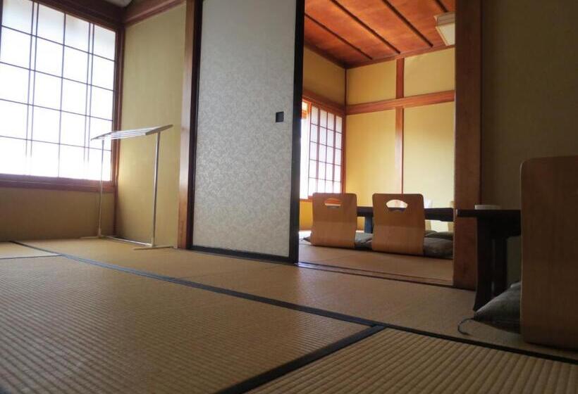 ファミリールーム, K S House Ito Onsen  Historical Ryokan Hostel