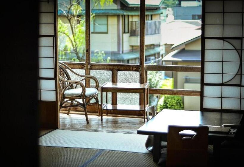 浴室共有ファミリールーム, K S House Ito Onsen  Historical Ryokan Hostel