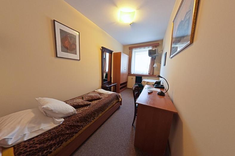 스탠다드 싱글 룸, Alef