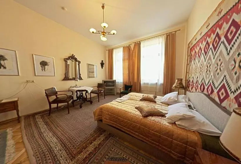 اتاق لوکس, Alef