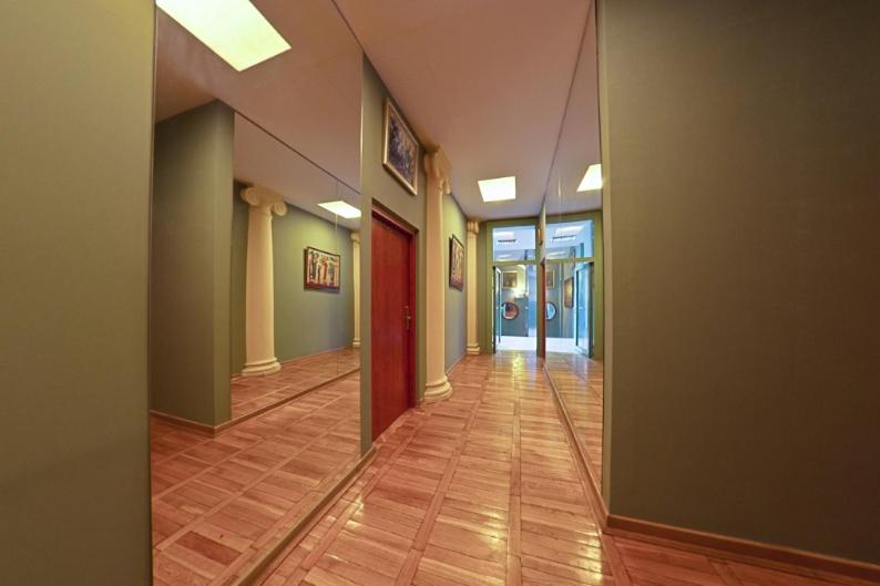 스탠다드 싱글 룸, Alef