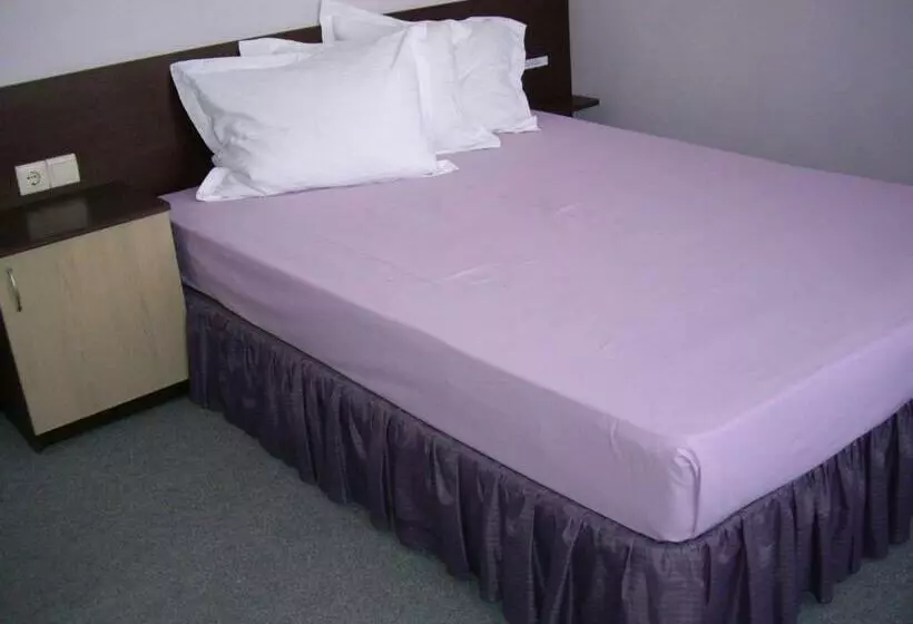 ジュニアスイート, Family Hotel Avramov