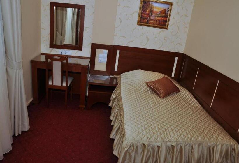 سوییت لوکس, Botika