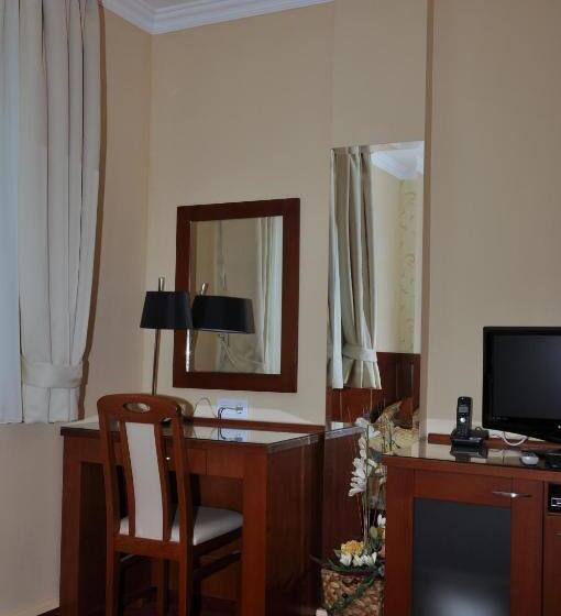 سوییت سوپریور, Botika