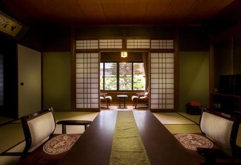 Четырехместный Номер Стандарт, Charoku Bekkan