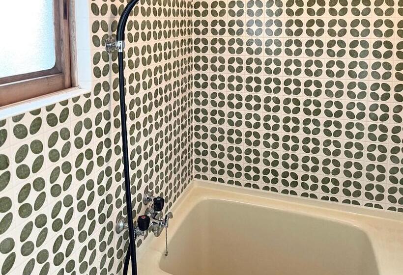 Четырехместный Номер Стандарт, Charoku Bekkan