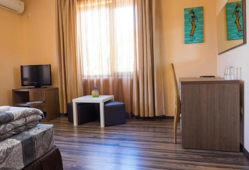 Полулюкс Вид на Город, City Blagoevgrad Family
