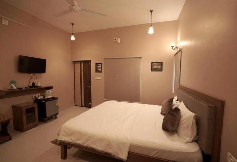 اتاق لوکس, Devendragarh Palace   Luxury Paying Guest House