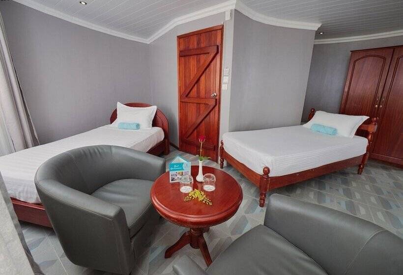 חדר משפחתי, Gold Beach Resort