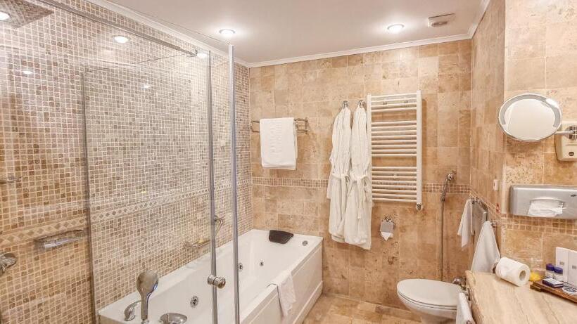 패밀리 스위트, Grand Hotel Pomorie Medical Spa