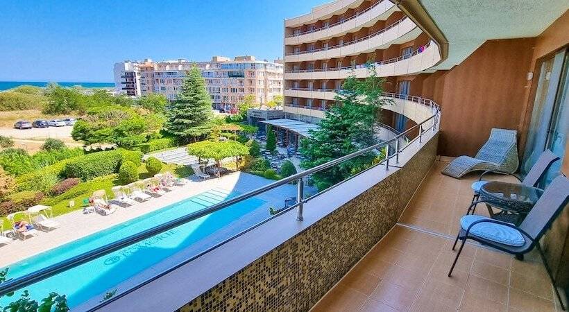 جناح جونيور مطلّ علي البحر, Grand Hotel Pomorie   Medical Spa