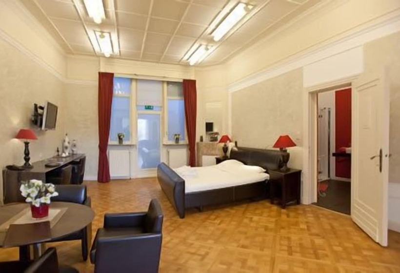 デラックスファミリールーム, Orion