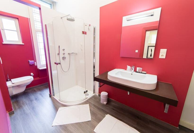 ファミリールーム, Orion