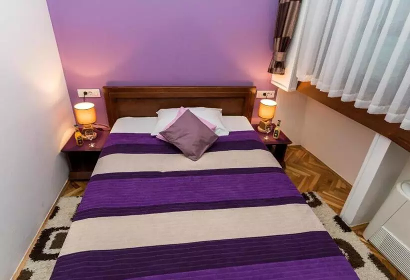 اتاق استاندارد یک نفره, Paviljon