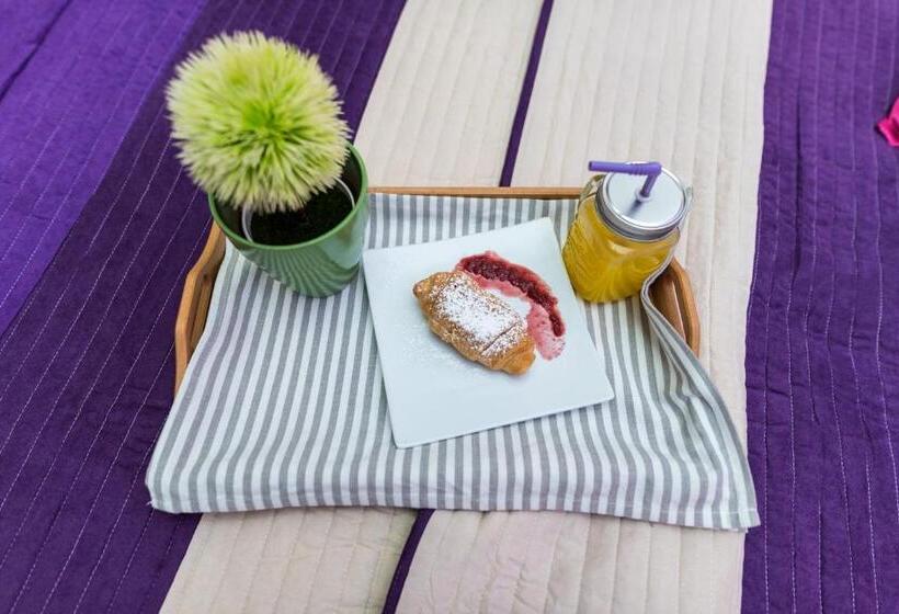 اتاق استاندارد یک نفره, Paviljon