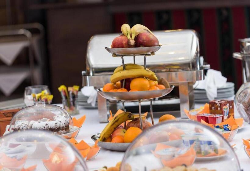 اتاق استاندارد یک نفره, Paviljon