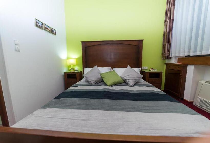 اتاق استاندارد, Paviljon