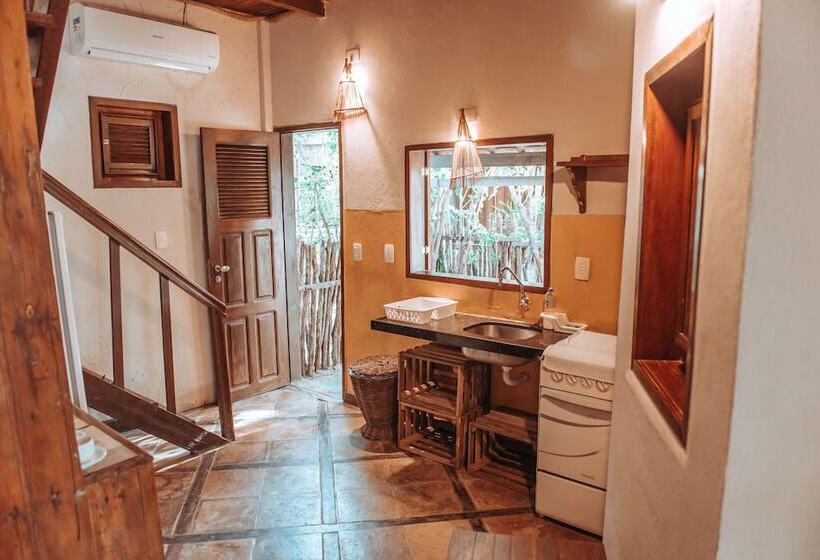 Standaard Driepersoonskamer, Pousada Mahi