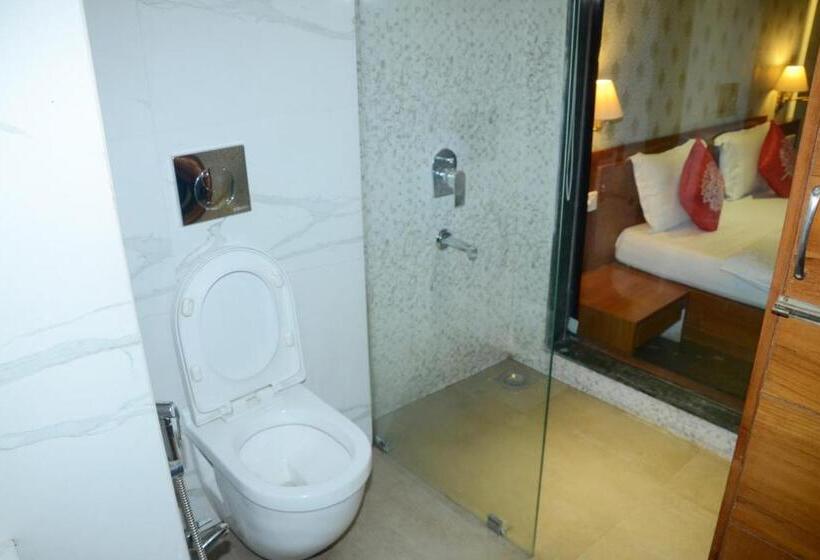 חדר דלוקס, Shalimar Palace