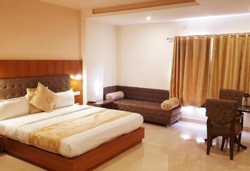 סוויטה, Shalimar Palace