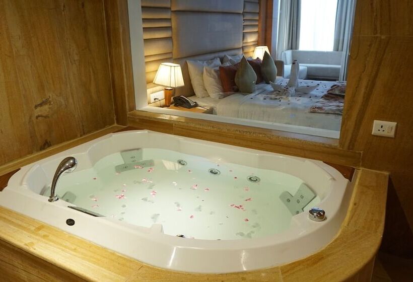 غرفة قياسية, The Fern Surya Resort Kasauli Hills, Dharampur