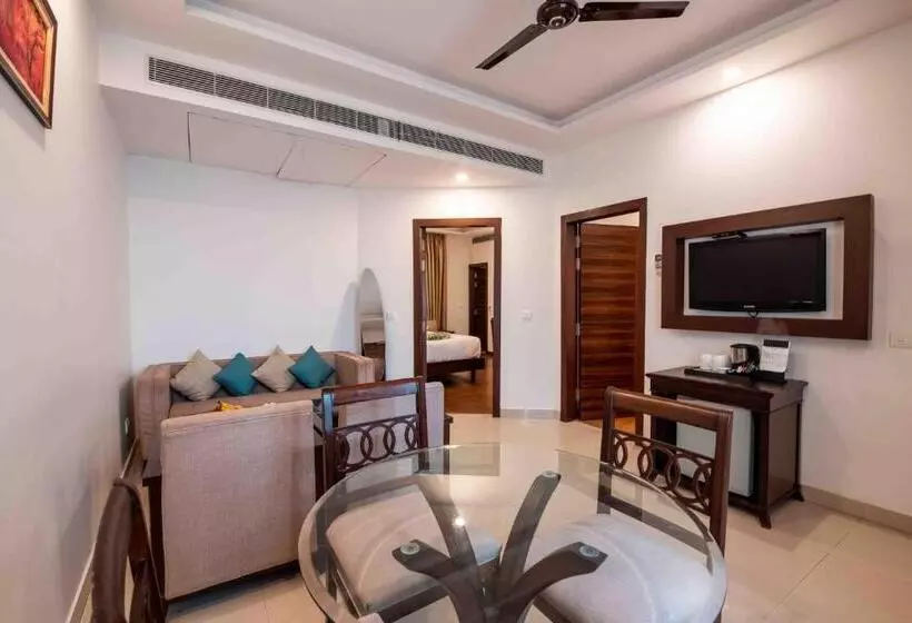 スイート, The Fern Surya Resort Kasauli Hills, Dharampur
