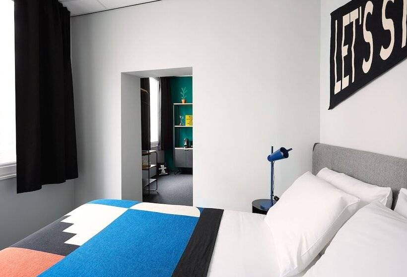 סטודיו דלוקס, The Social Hub Rotterdam